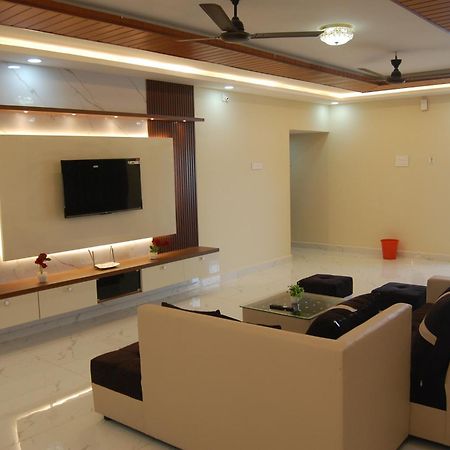 Nest Inn Homestay Tirupati Bagian luar foto