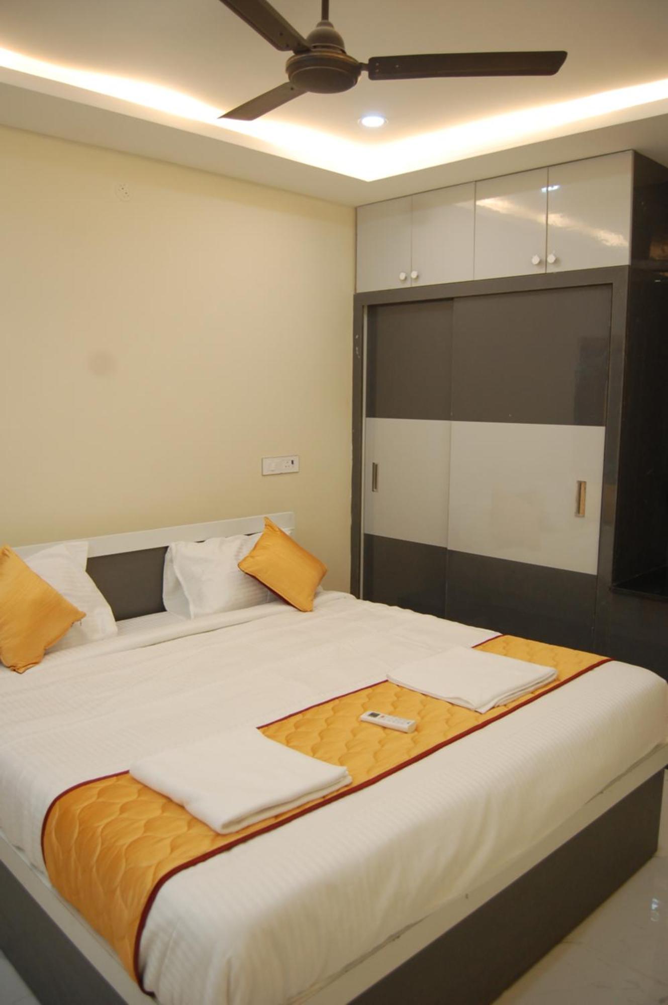 Nest Inn Homestay Tirupati Bagian luar foto