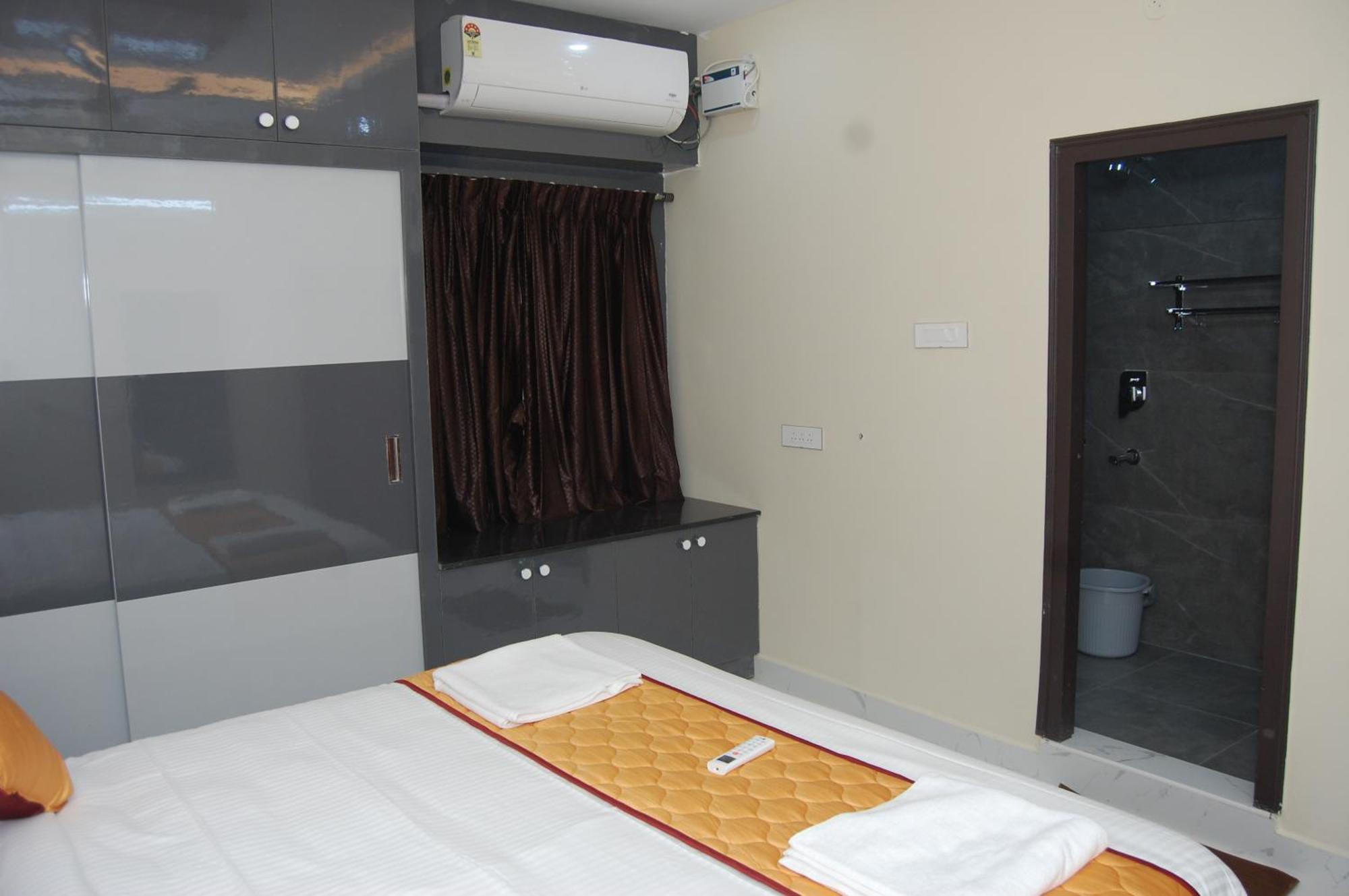Nest Inn Homestay Tirupati Bagian luar foto