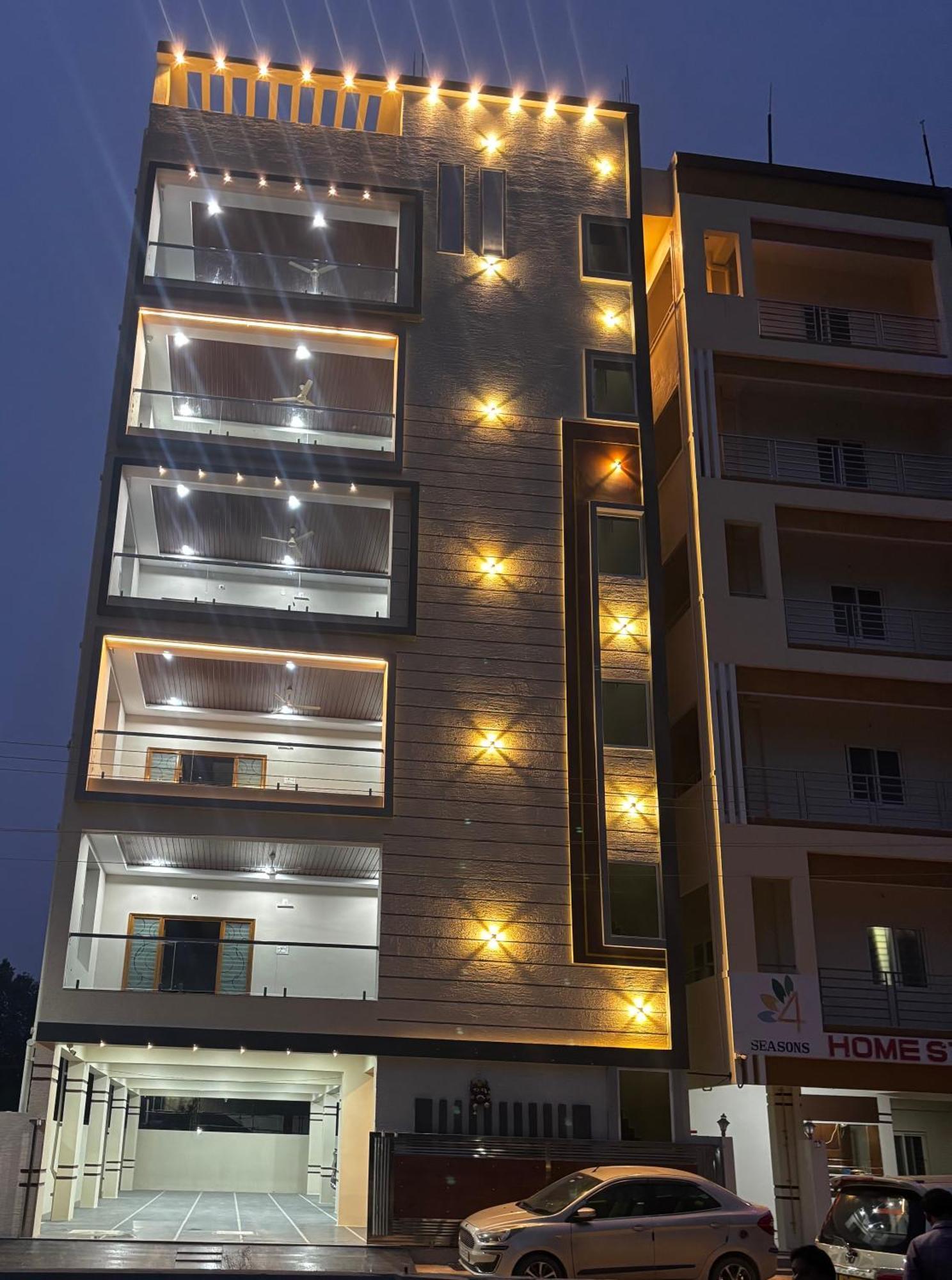 Nest Inn Homestay Tirupati Bagian luar foto